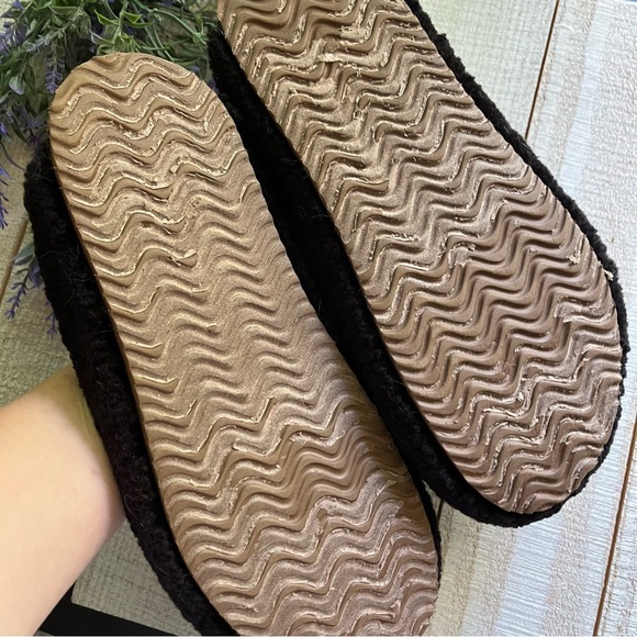 Steve Madden Cozy Clogs - Picture 4 of 4